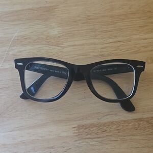 Black Ray-Ban Wayfarer Classic Frames